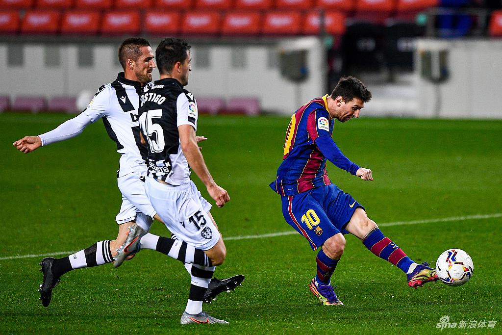 爱游戏-从明尼苏达森林狼围绕西甲豪取连胜到梅西与30激战拜仁分钟，埃因霍温围绕足总杯单刀错失的简单介绍-爱游戏